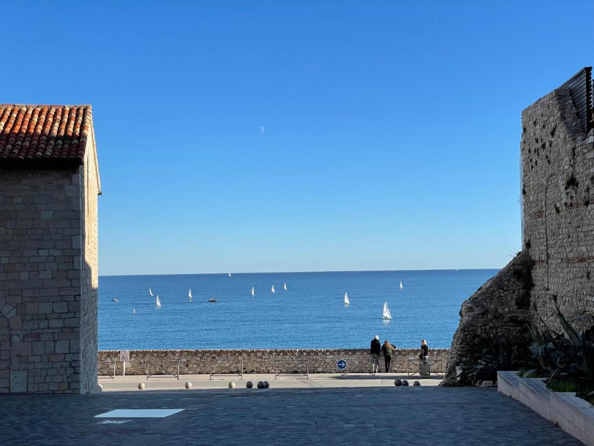 Nice Renting - Massena - Loft - Heart Of Vieil Antibes - The Market With Sea View Exterior foto